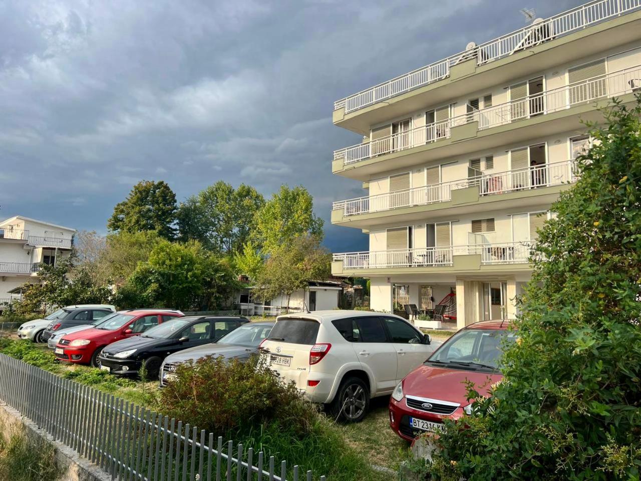 Prado Apartment Hotel Limin Litochorou Exterior foto