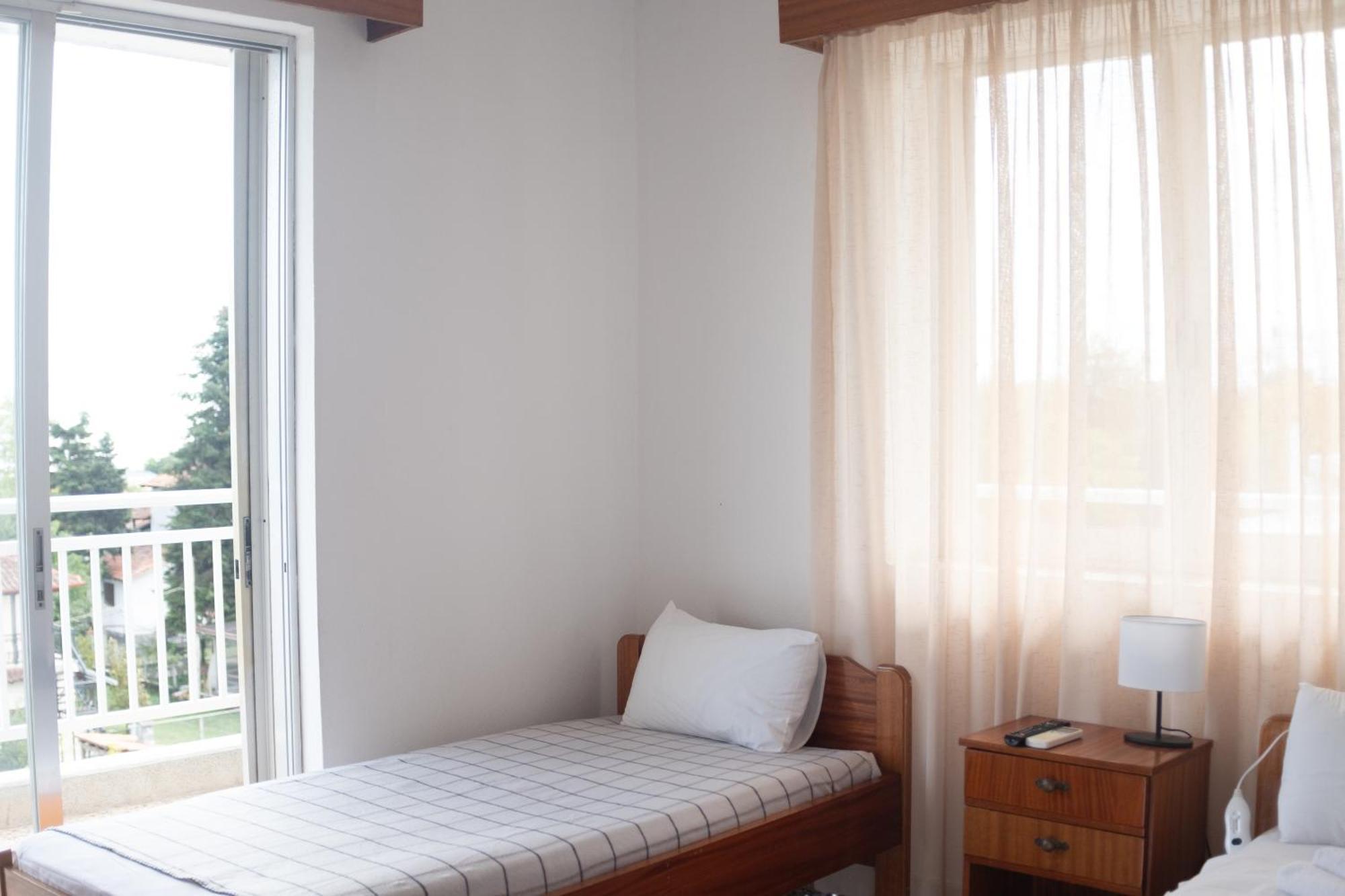 Prado Apartment Hotel Limin Litochorou Quarto foto